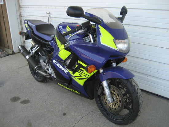 Image Title SALE PENDING - 1995 Honda CBR600F3 Repairable $1450.00 OBO